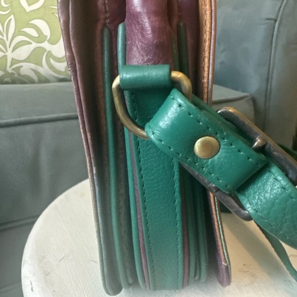 Anuschka Classic Woman Flap Over Accordion Cross Body Handbag 512 - Picture 5 of 8